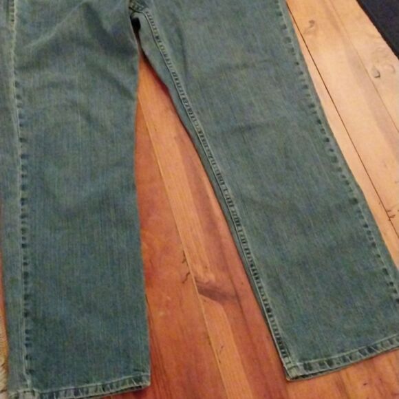 Women Riders Relaxed Jeans Size 16 - Picture 3 of 13